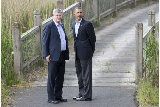 Stephen Harper (left) and his government have remained focused on old-style projects, such as the Keystone XL pipeline, which U.S. President Barack Obama (right) has hinted he may reject, writes Thomas Walkom. 